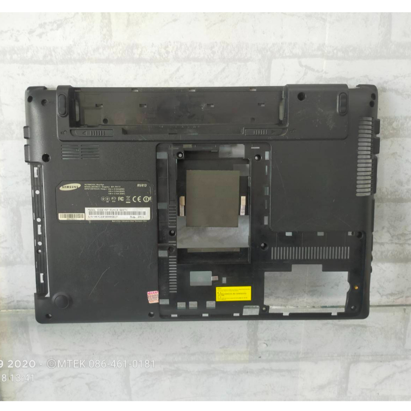 Samsung RV411, RV413, RV415, RV418, RV420 - BA75-02852B, BA81-12719A Notebook Mainboard Buttom Casin