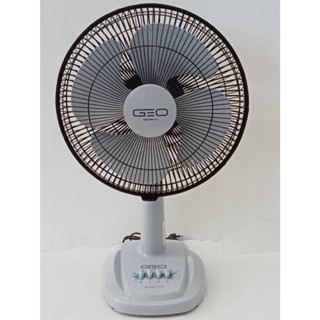 GEO พัดลมตั้งโต๊ะ 12 นิ้ว 4 ใบพัด GEO12C