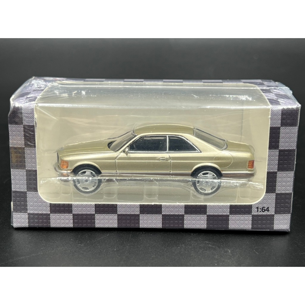 DCT 1/64  Benz 500SEC Diecast Model CarGold-LHD