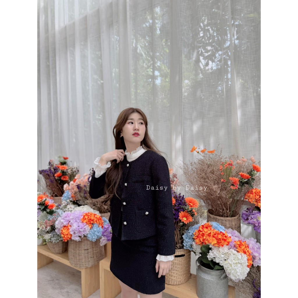 Classic Daisy C4 Set in Navy ชุดเซ็ท เสื้อคลุมกับกระโปรง