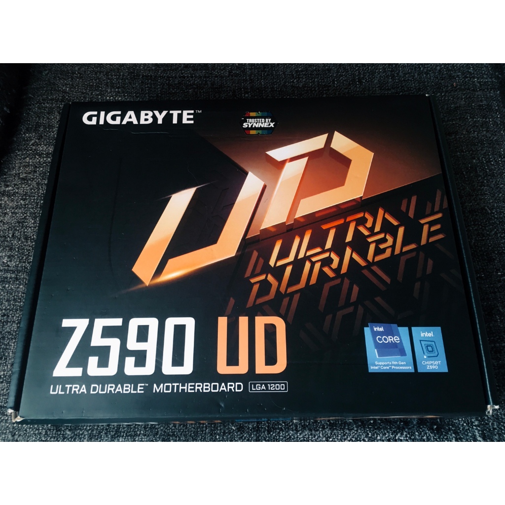 1200 GIGABYTE Z590 UD มีกล่องพร้อมฝาหลัง ประกันศูนย์