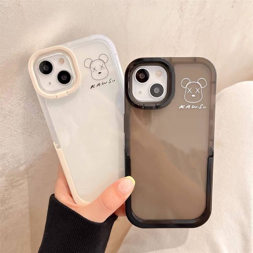 เคสTPUขาตั้งได้ลายน้องหมีขาวดำมาใมห่มีรุ่นI7PLUS.I8PLUS.I11.I11PROMAX.I12PROMAX.I13.I14.I13PRO.I13PR
