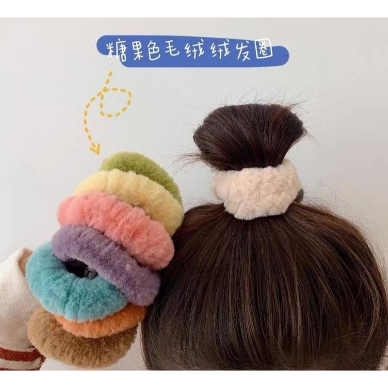 L036 ยางรัดผมขนฟู นุ่มนิ่ม หลากสี สไตล์แฟชั่น หยืดหยุ่นดี พร้อมส่งจากไทย (ขั้นต่ำ 3 ชิ้น)