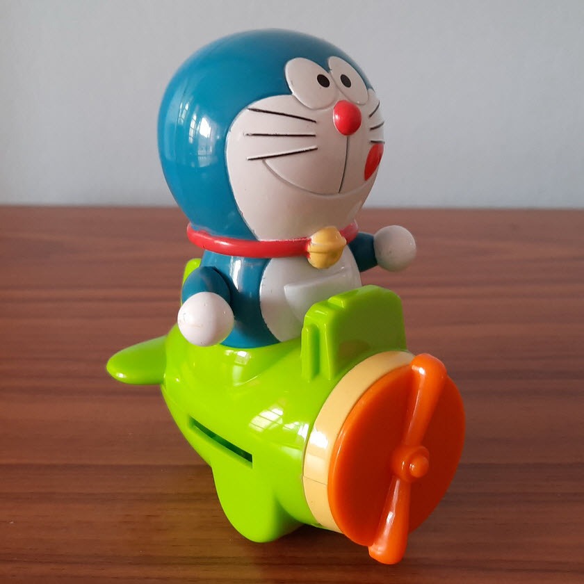 (มือสอง ลิขสิทธิ์) ฟิกเกอร์ Doraemon Wonderful Shuttle โดราเอมอน ตุ๊กตา โดเรม่อน ของเล่น KFC Chicky 