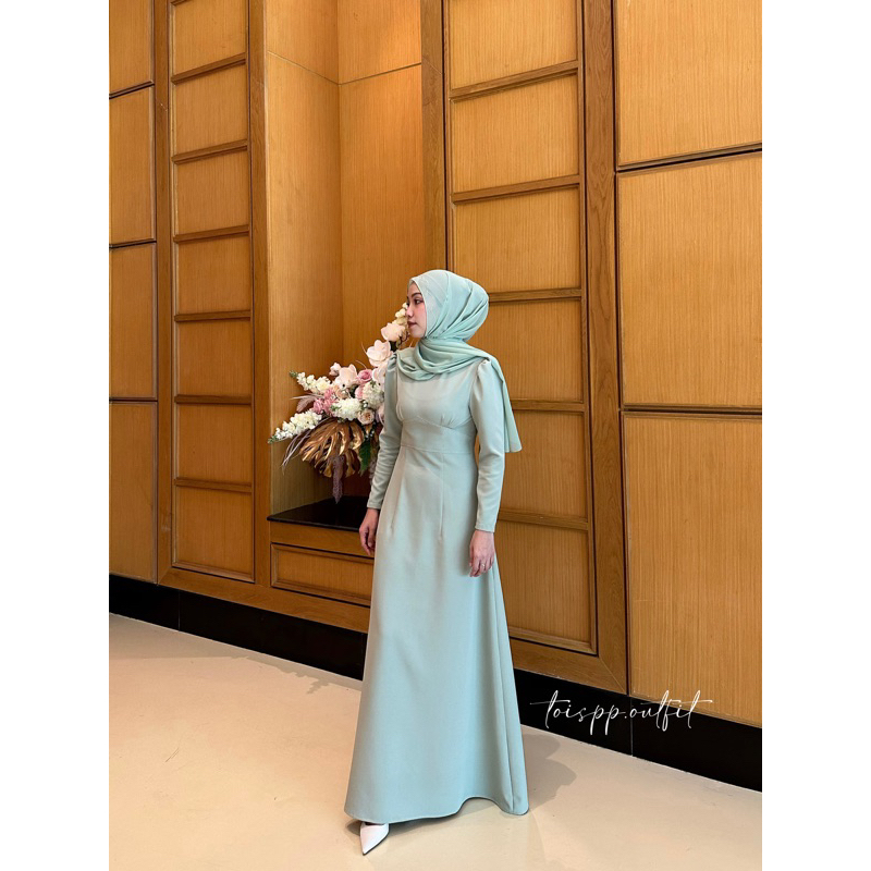 พร้อมส่ง Cinderella Dress 👑🤍🩰