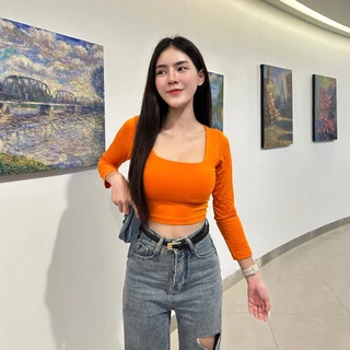 เสื้อครอปแขนยาว ผ้าเรย่อนยืดเยอะ ทรงคอเหลี่ยม 🧸ผ้ากระชับไม่ร้อนใส่สบาย ใส่ถ่ายรูปคือปัง รุ่น 191