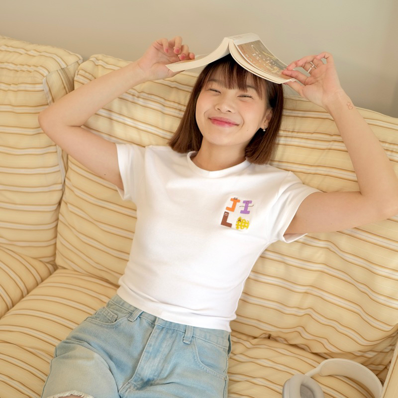 Baby Tee Logo เสื้อเบบี้ที ปักโลโก้ Jiwliw