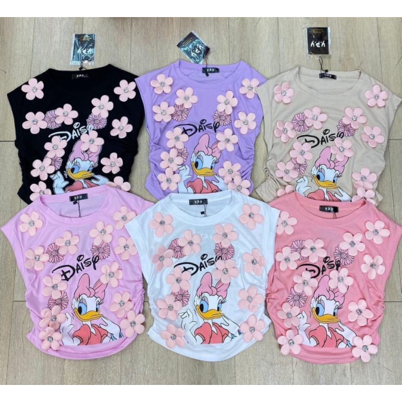 พร้อมส่ง เสื้อครอปดิสนีย์สีสันสดใส แต่งดอกไม้ติดเพชรน่ารักสุดๆ ทรงสวยใส่สบายงานนำเข้าผ้าดีมาก