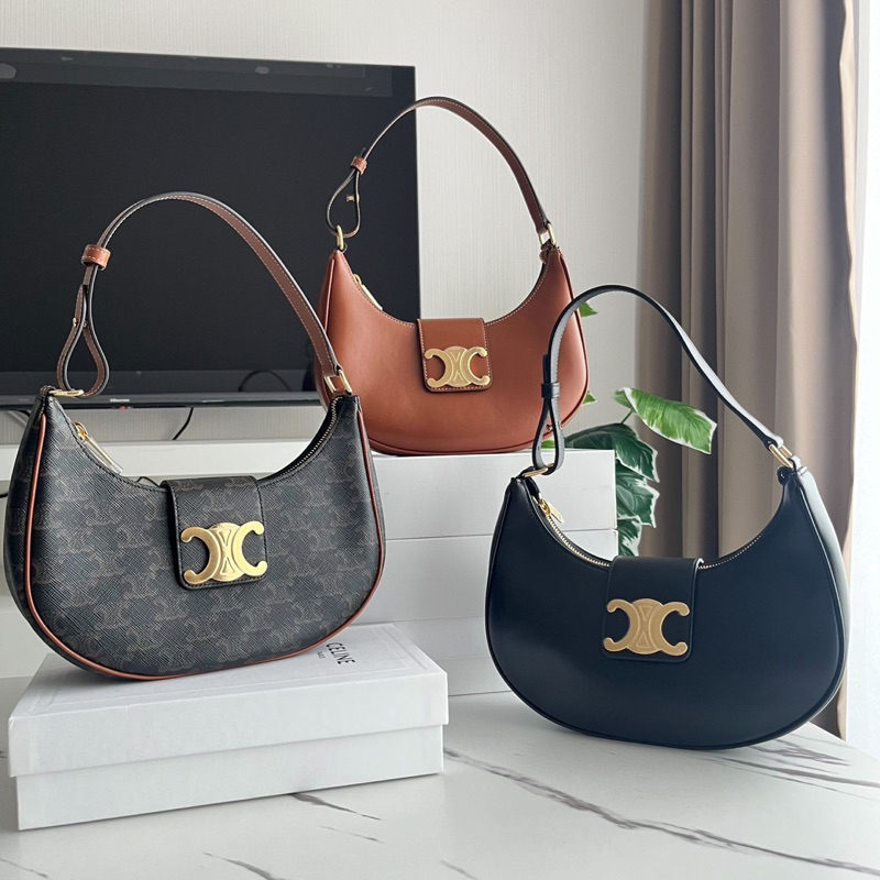 🎀New! Celine Ava Triomphe bag (❗️เช็คสต็อคก่อนสั่งอีกทีนะคะ)