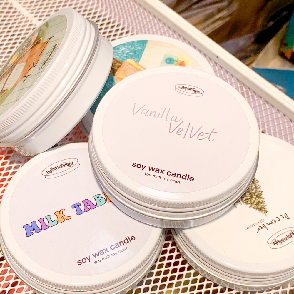 มีกลิ่นใหม่จ้า เทียนหอม soy wax candle ตลับกลมกลิ้งน่ารัก ดับกลิ่น หอมอ่อนโยน มีหลายกลิ่นให้สะสม!! [fluffynsunlight]