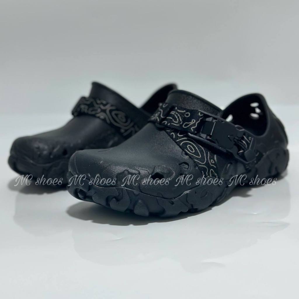 Crocs All-Terrain Atlas รองเท้าแตะ ขนาดใหญ่ สําหรับผู้ชาย size 40......45