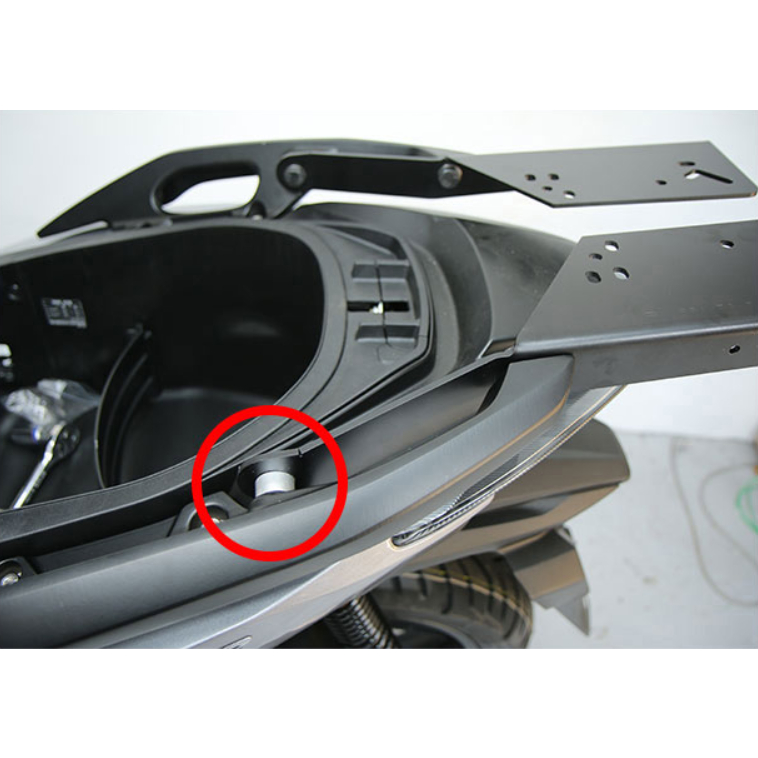 แร็คท้าย ตะแกรงท้าย Honda Forza 300 350 และ ADV 350 เหล็กท้าย​ ตะแกรงบรรทุก แข็งแรง Rear Bracket Carrier โดย Xmsr ราคา ถูกที่สุด ดีลบีเคเค แกลเลอรีภาพที่ 8