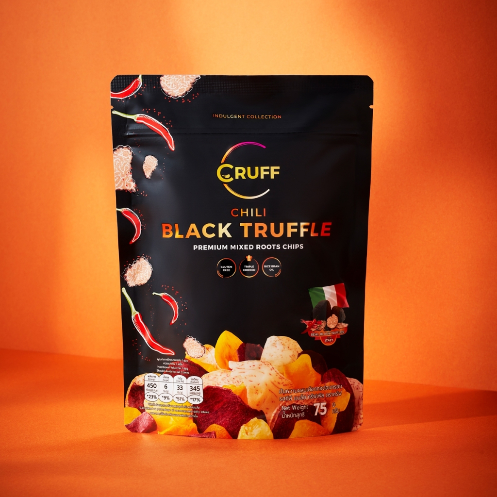 CRUFF ชิพส์มันหลากสีทอดอบกรอบพรีเมียม รสชิลี แบล็คทรัฟเฟิล 75ก. (แพ็ค 6)