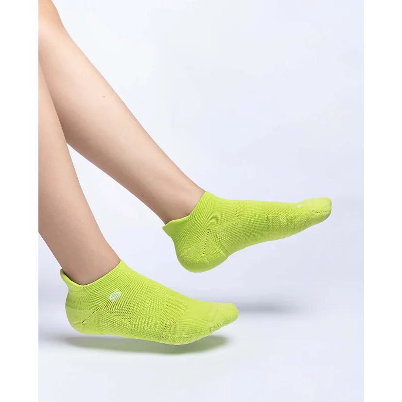 SPINNR TREADMILL & GYM SOCKS สี Volt - ถุงเท้าวิ่ง