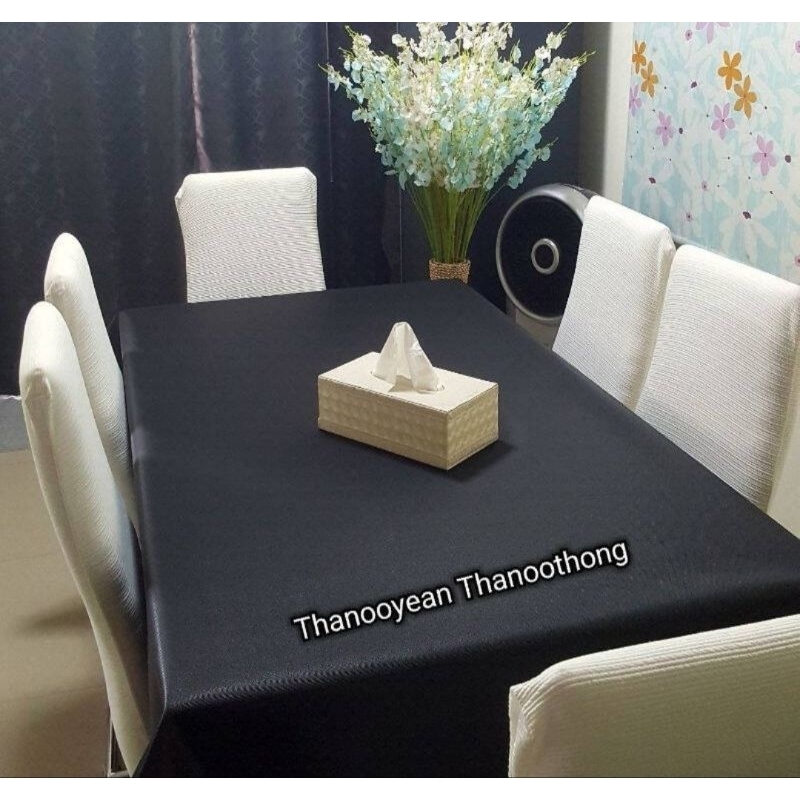 #ผ้าปูโต๊ะ pvc เกรด premium ลาย prada  สีดำ ขนาด 1.4m x 2.5m  กันน้พ กันร้อนได้ดี ทำความสะอาดง่าย ผ้าสวยมาก เนื้อหนา