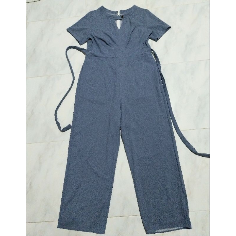 จั้มสีเทางานป้ายNUCHY