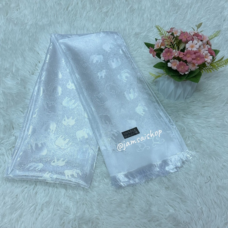 ผ้าพันคอคลุมไหล่ เนื้อผ้าแพรลายช้าง  silk scarf นุ่มลื่นไม่หนามาก ขนาด 70x180ซม.ซื้อเป็นของขวัญ ของฝาก ของชำร่วย