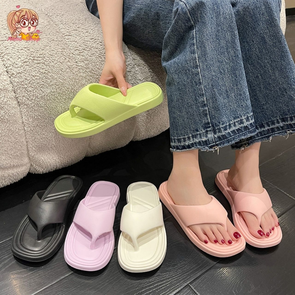 Anna shop รองเท้าแตะหูคีบ  สีสันสดใส 💕สไตล์เกาหลี รองเท้าแฟชั่นหูหนีบ 💛 น่ารัก พื้นยาง T240