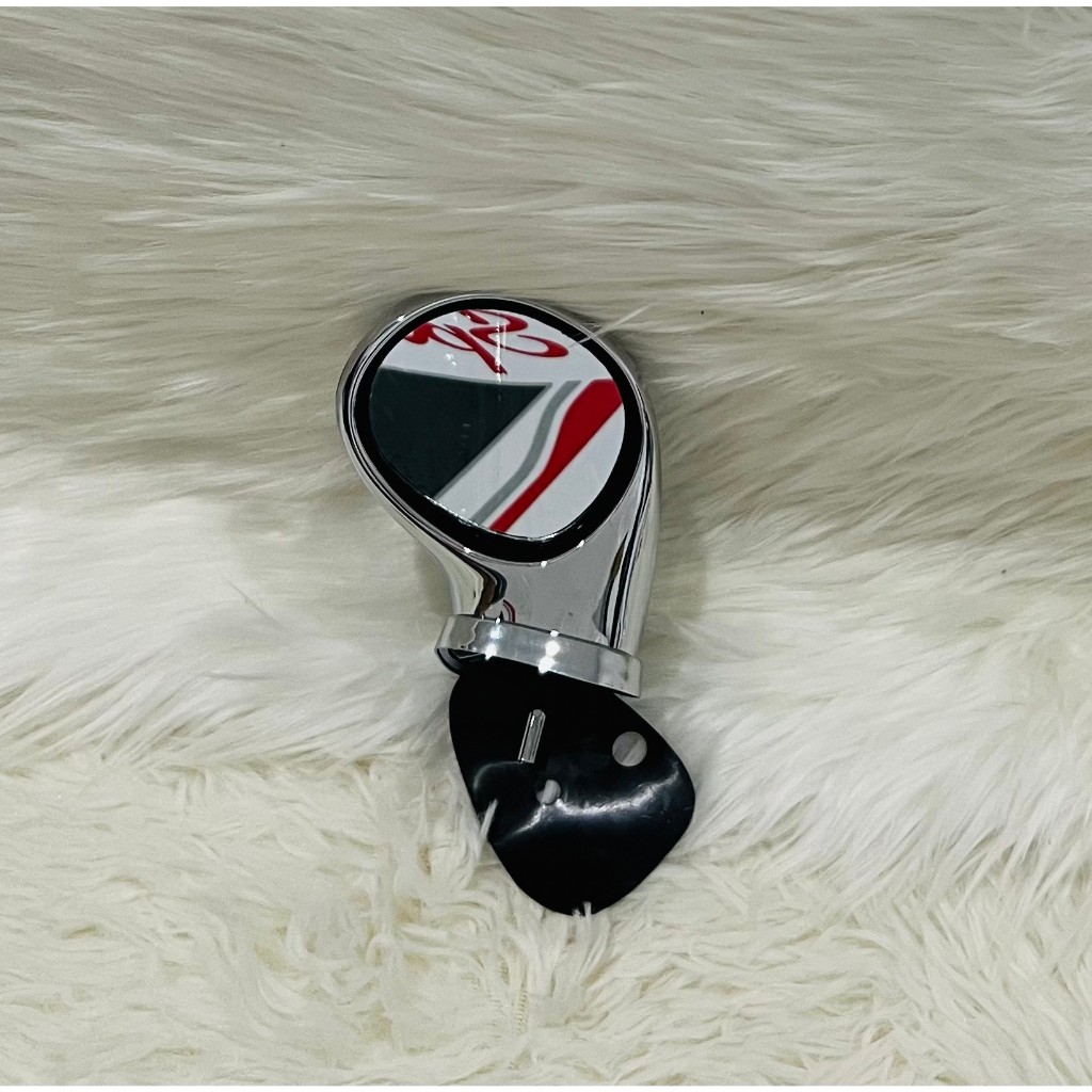 กระจกมองมุม ติดฝากระโปรงหน้า TOYOTA MIGHTY 4WD ยี่ห้อVICTORY ปี 1989-1997 ชุบโครเมี่ยม 1ชิ้น EB1-40181