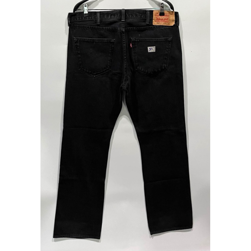 กางเกงยีนส์ ลีวาย 501 (ซุปเปอร์แบล็ค)(มือสองแท้💯%)(รหัสD1)  เอวป้าย 38” เอววัดจริง 39“