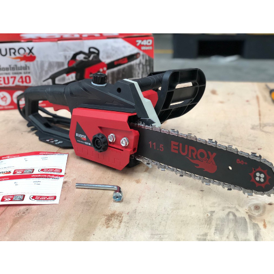 EUROX เลื่อยยนต์ รุ่น EU740 740วัตต์ 220V 11.50นิ้ว (เลื่อยไฟฟ้า) บาร์โซ่เฟือง เลื่อยตัดไม้ ตัวเครื่องแข็งแรงทนทาน