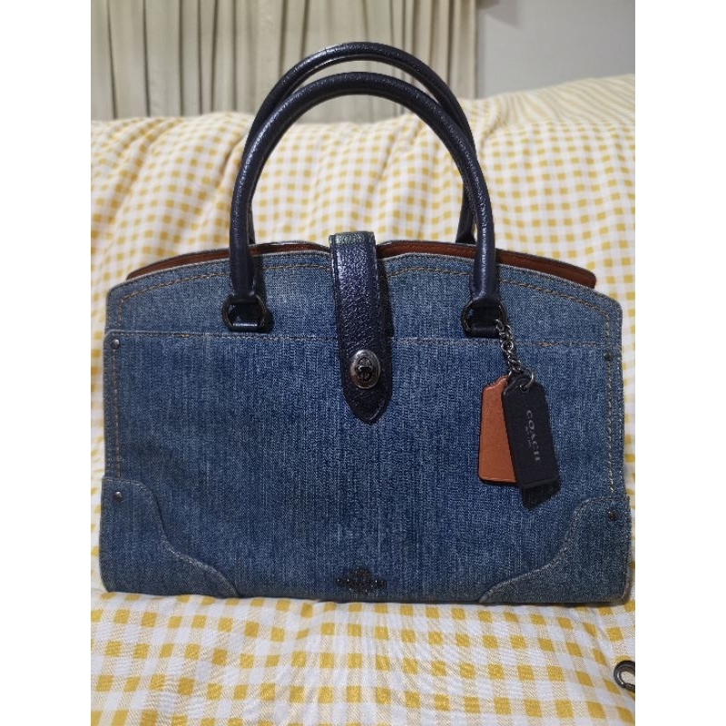 กระเป๋า Coach Denim หรือยีนส์ Mercer F37786