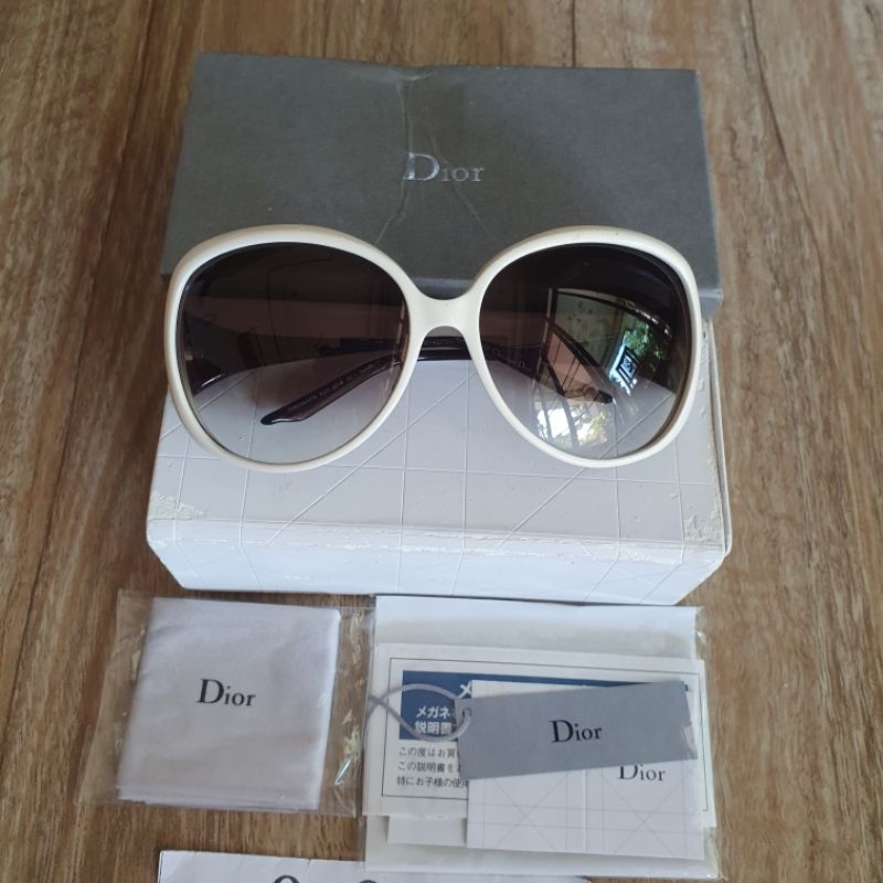 Christian Dior  Sunglasses  ของแท้มือสอง