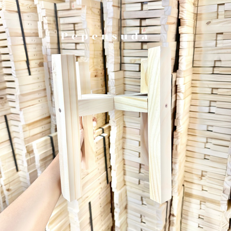 ขาตั้งกระถางต้นไม้ สูง 8 นิ้ว ((พร้อมส่ง)) ✅ ทำจากไม้สนคัดพิเศษงานทำมือต่อชิ้นทำเอง อย่างดีไม้หนาแข็งแรง - รูปที่ 2