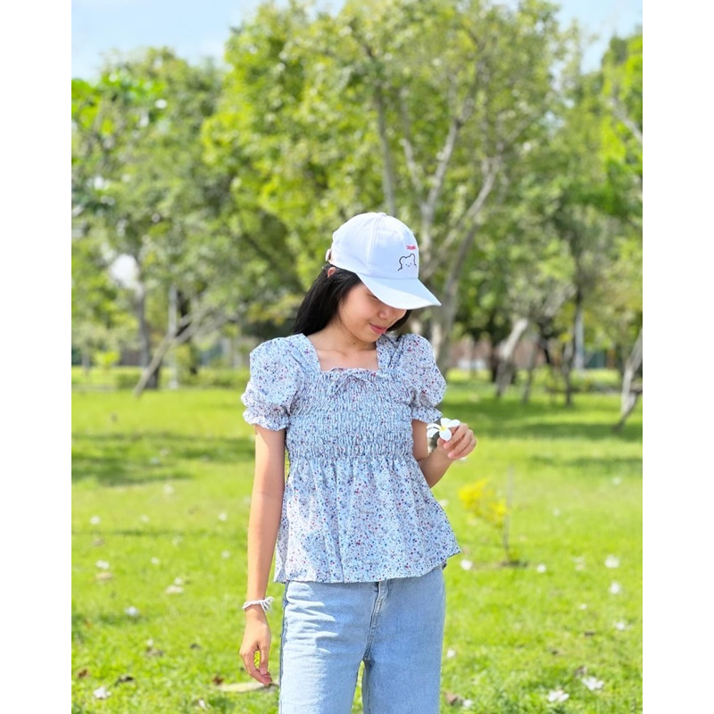 เสื้อสม็อครอบอกผ้าวูลพีชพิมพ์ลายดอกเล็กแขนสั้น