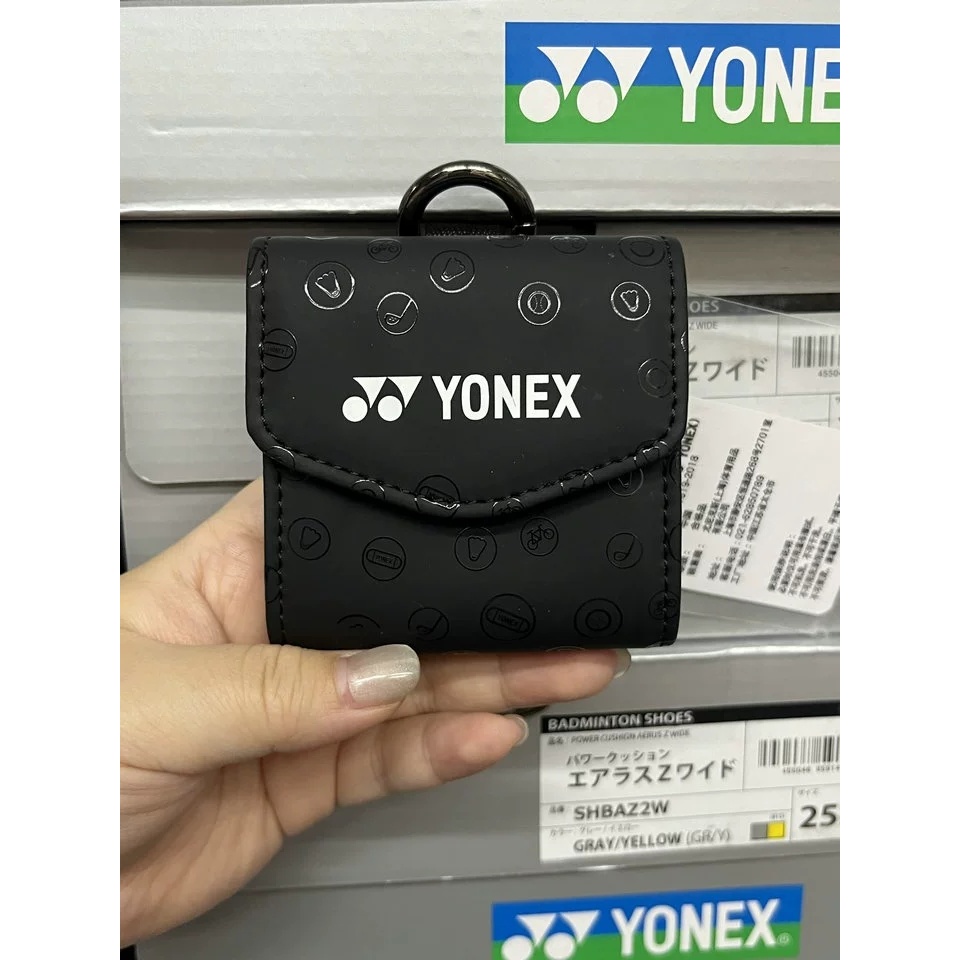 PRE-ORDER YONEX BAG YOENX แบดมินตันเทนนิสกระเป๋าใส่หูฟัง รุ่นAC043CR สินค้ารับประกันของแท้100%