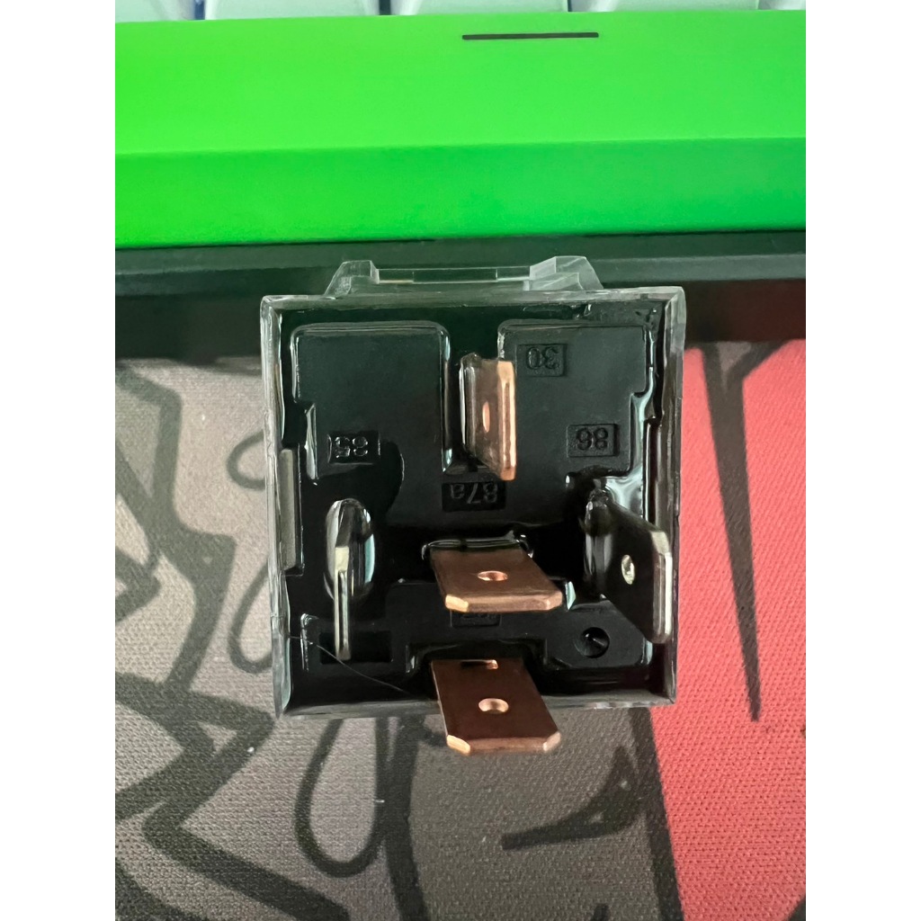 (กล่อง 10ตัว) Holen รีเลย์ไฟหน้า ใส 5ขา 12V 60A รุ่น RL601M-1205 มีหลอด LED แสดงสถาะการทำงาน