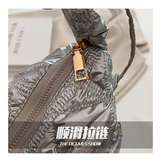 พร้อมส่ง กระเป๋าสะพายข้าง กระเป๋านุ่มนิ่ม สายปรับได้ กระเป๋าสะพายไหล่ สไตล์เกาหลี