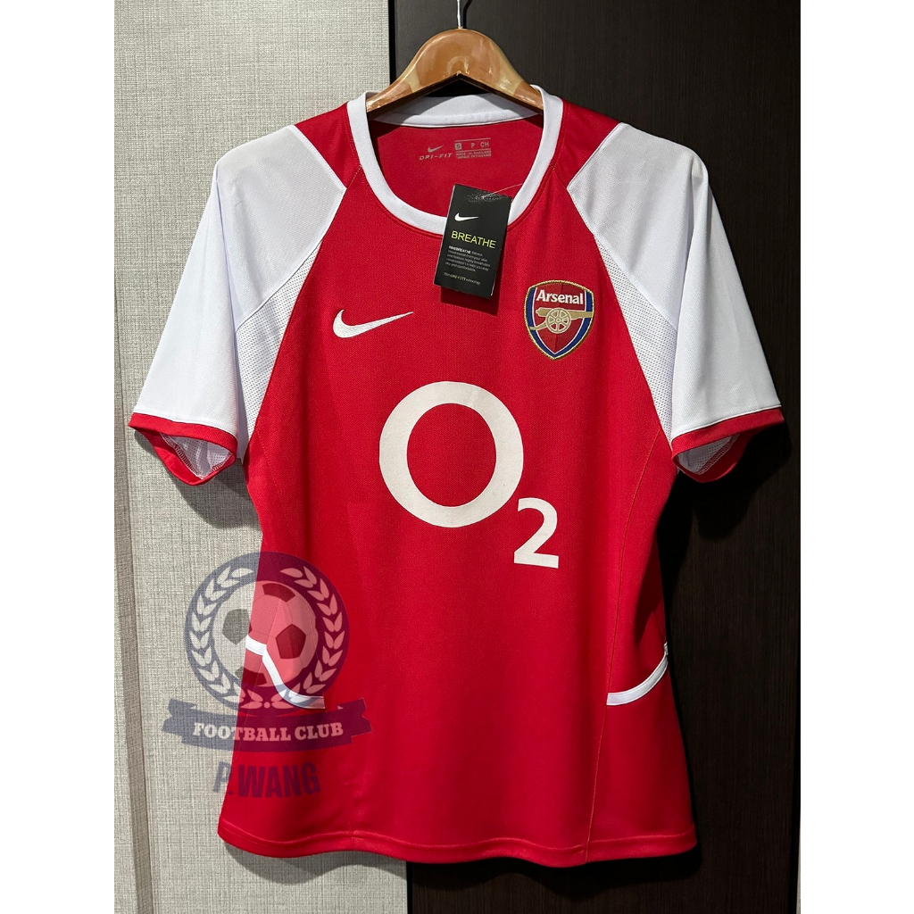 Retro เสื้อฟุตบอลย้อนยุค Arsenal ปี 2002/2003 Home อัดชื่อ HENRY