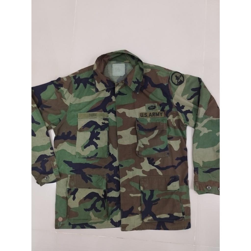 26USARMYเสื้อทหารUS COAT COMBAT CAMO  WOODLAND  PATTERN  ขนาดL-Rรอบอก 50-52นิ้วลายพรางวูดแลน ผ้าหนา5