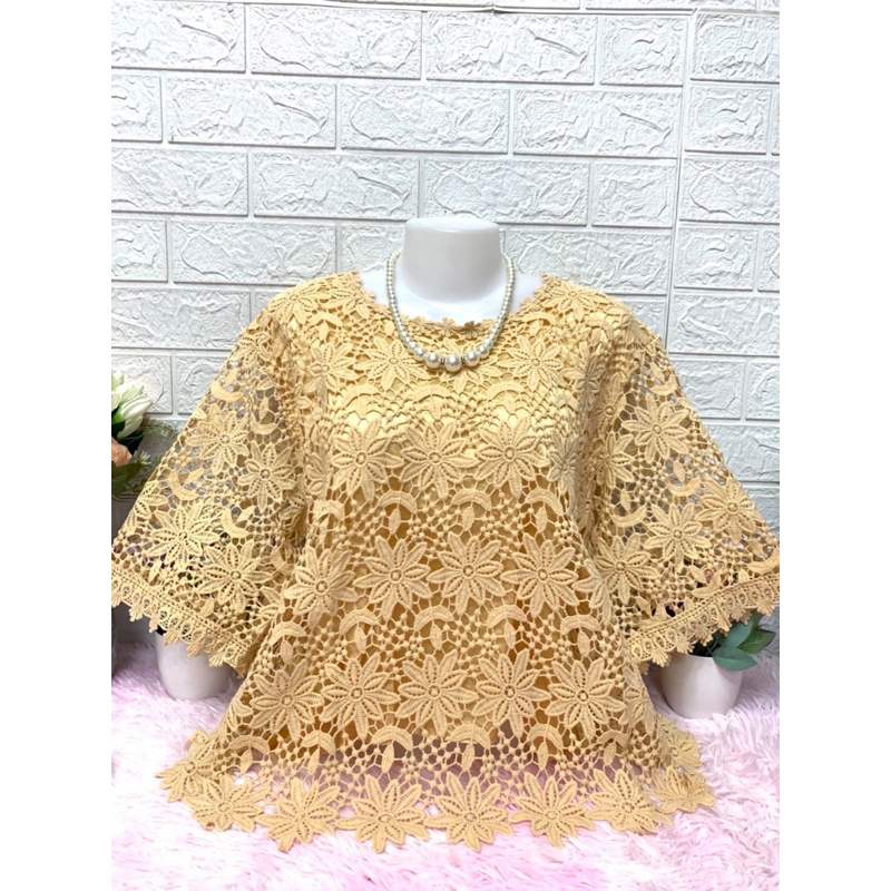 เสื้อลูกไม้ผ้านิ่มใส่สบายมีซับในทั้งตัวจร้า