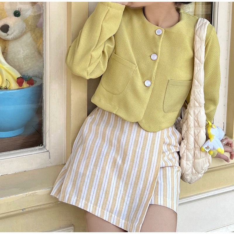 ส่งต่อ💗🌈 Bekky Cardigan สี Lemon🍋