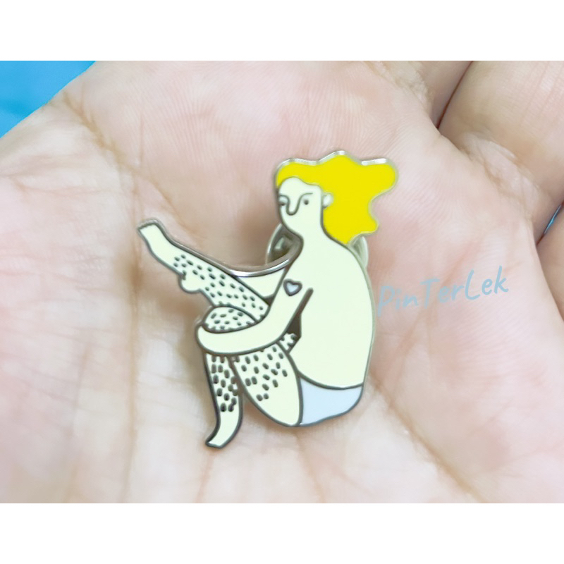 Pin หรือเข็มกลัดโลหะ Pin Enamel