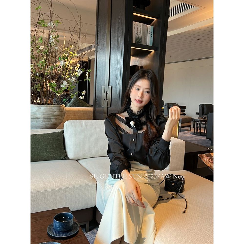 Karlyn เสื้อทํางานผู้หญิง แต่งลูกไม้ พร้อมเข็มกลัดริบบิ้นดอกคามิเลีย