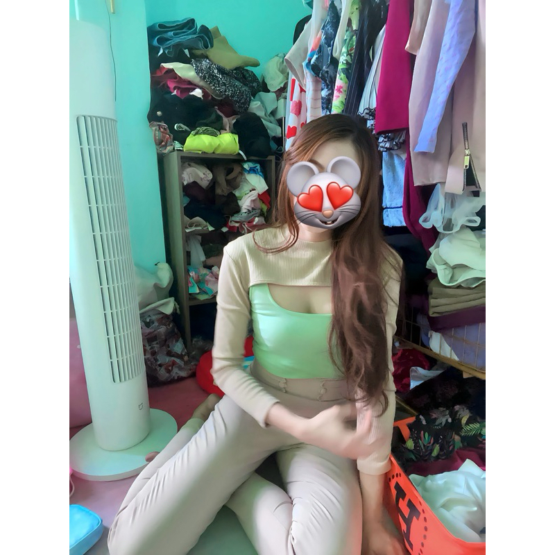 เสื้อกล้ามผ้าดี Pomelo มือสอง