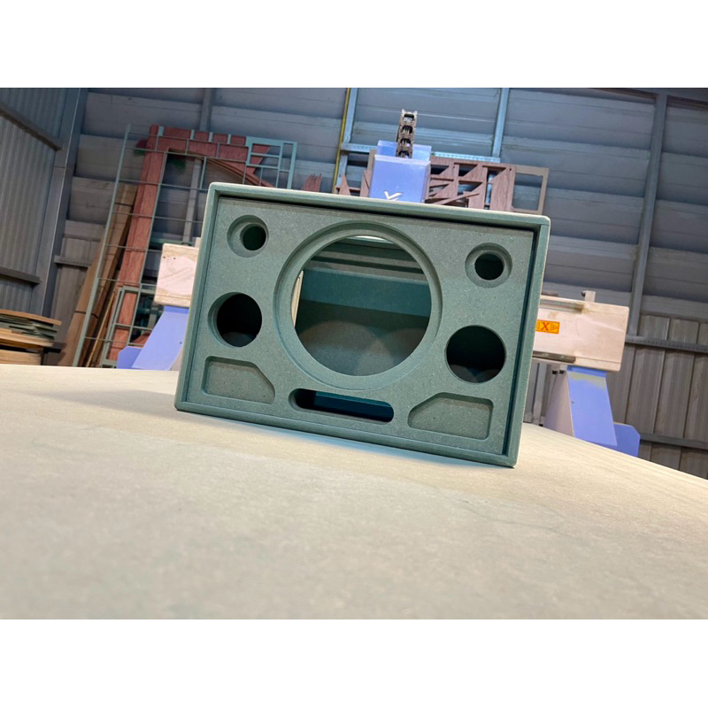 ตู้ลำโพงบูลทูธ8นิ้ว ไม้ HMR งานตัดด้วยเครื่อง CNC เสีงกลาง3นิ้ว1คู่เสียงแหลม2นิ้ว1คู่