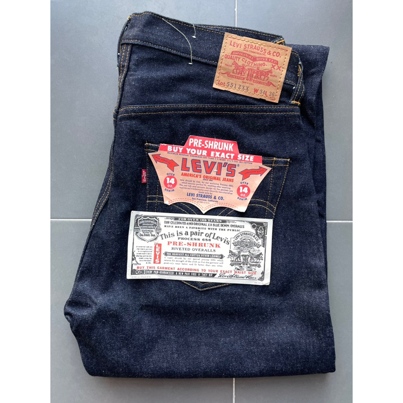 กางเกงยีนส์ Levi's LVC 1962 LOT 551ZXX กระดุมตองห้า หูเบี่ยง เป้าซิป MADE IN USA