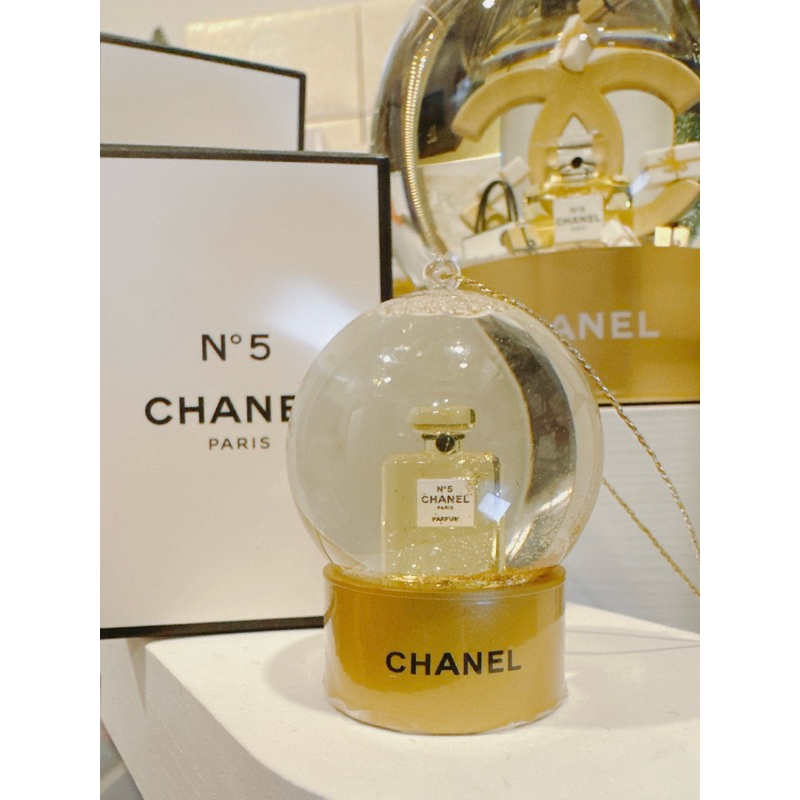 🌲 Chanel Christmas Snow ball Mini