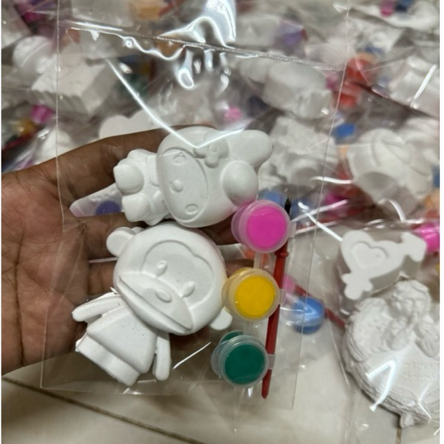 ตุ๊กตาปูนปลาสเตอร์1ชุดคละแบบ