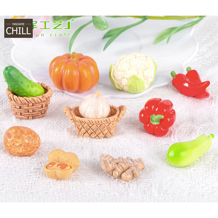 [MC693] ตุ๊กตุ่นจิ๋ว มากิน ผัก กันเถ๊อะ (1 ชิ้น ราคา 6 บาท)