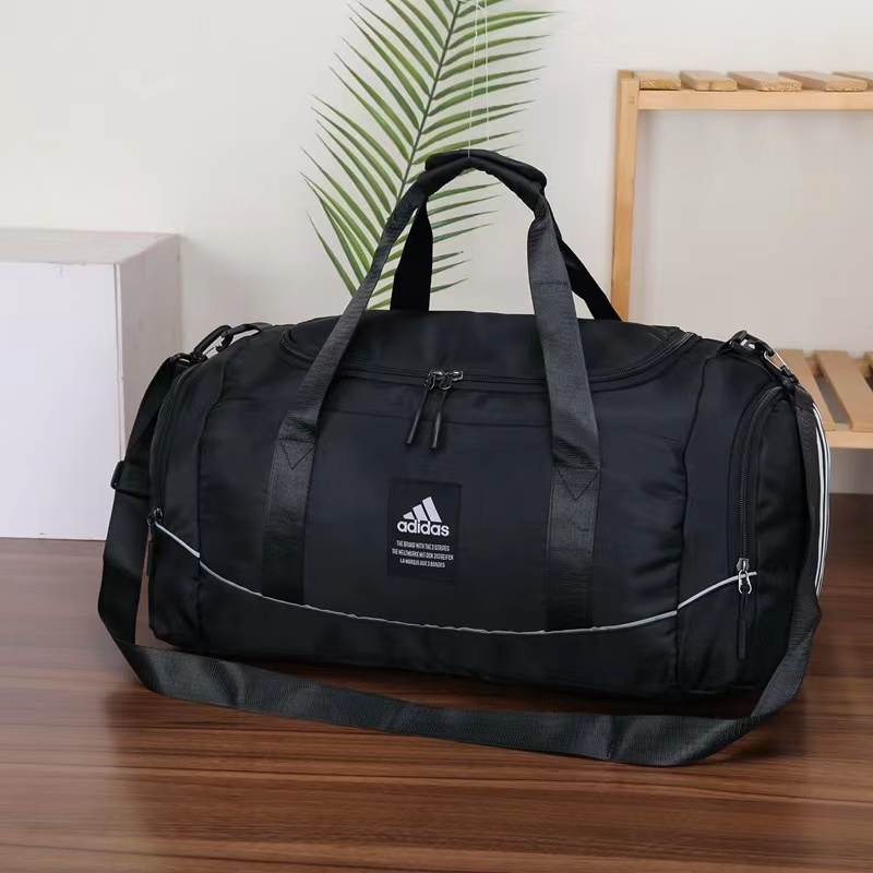 ADIDASคุณภาพสูงกระเป๋าเดินทางความจุขนาดใหญ่เทรนด์ใหม่ชายและหญิงฟิตเนสกระเป๋าเดินทางน้ำหนักเบา
