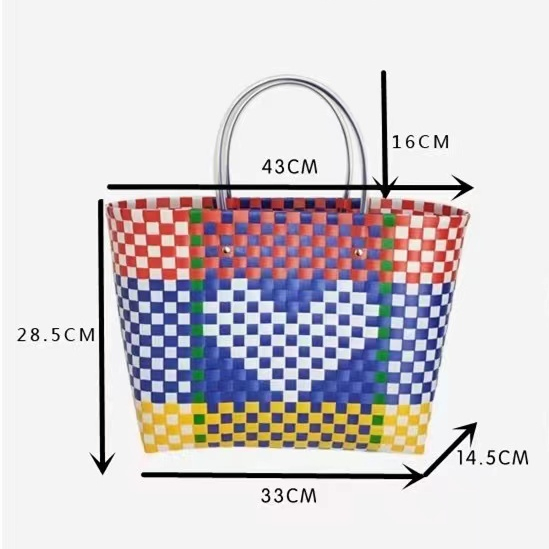 กระเป๋าหิ้วทรงตะกร้าใบใหญ่ ใส่ของได้เยอะ ลายหัวใจสาวยๆ ถักสานด้วยวัสดุแข็งแรง