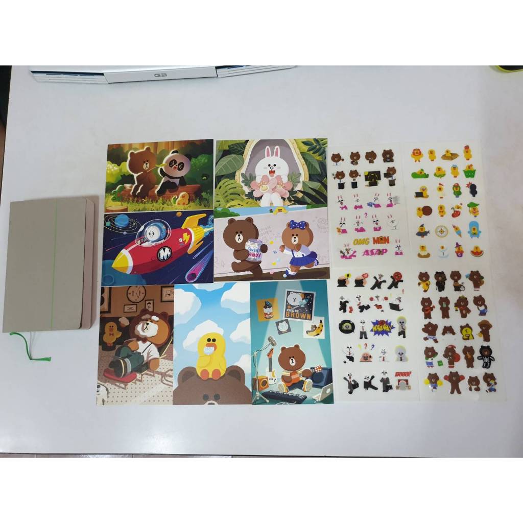 สินค้าที่ระลึกจาก Line โปสการ์ด สติกเกอร์ สมุดโน็ต Line Friends