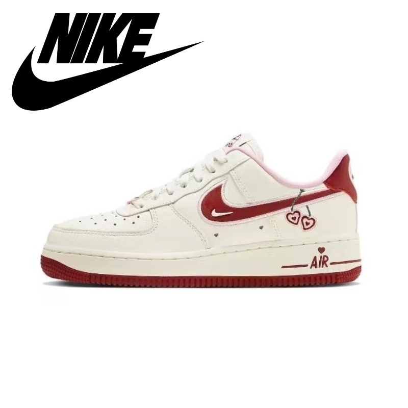 Nike Air Force 1 Low 07 LX "วันวาเลนไทน์" ของแท้ 100% รองเท้าผ้าใบไม่ลื่นและทนต่อการสึกหรอสีแดงและสีขาว