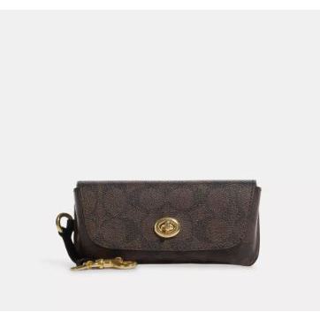 แท้!! 100% Coach sunglass case กล่องใส่แว่น กล่องแว่น ที่ใส่แว่น ลายซี Signature ใหม่