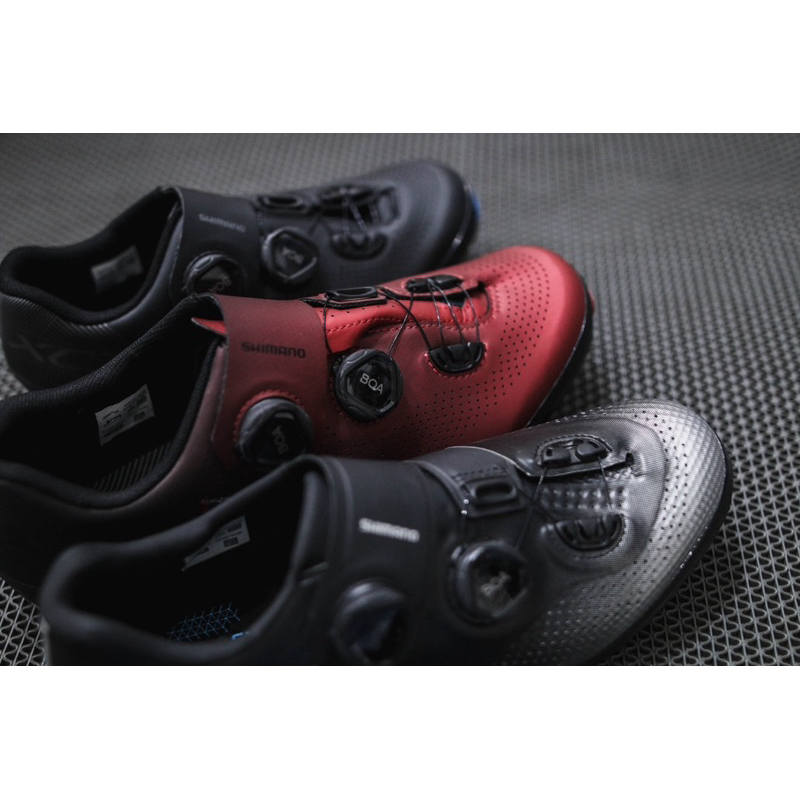 รองเท้าเสือภูเขา Shimano XC701-702